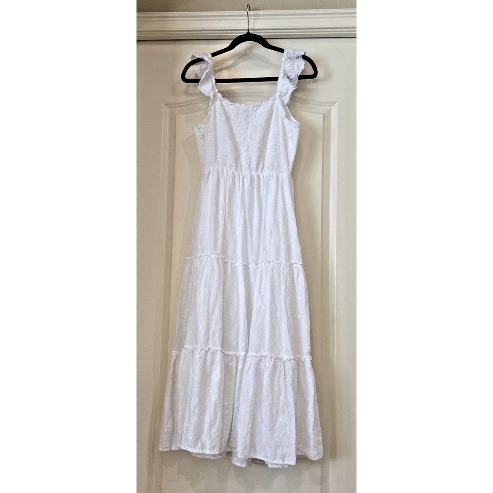 Old Navy White Prairie Tiered Maxi Dress Sz M Embroidered Floral Cottagecore - Picture 3 of 10